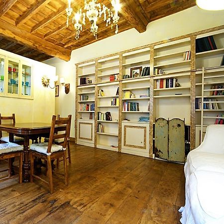 Charming Trastevere Apartment Roma Exterior foto